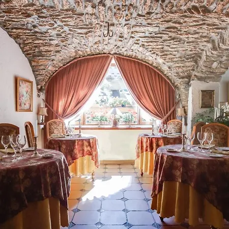 Hotel L'auberge Du Choucas 4*